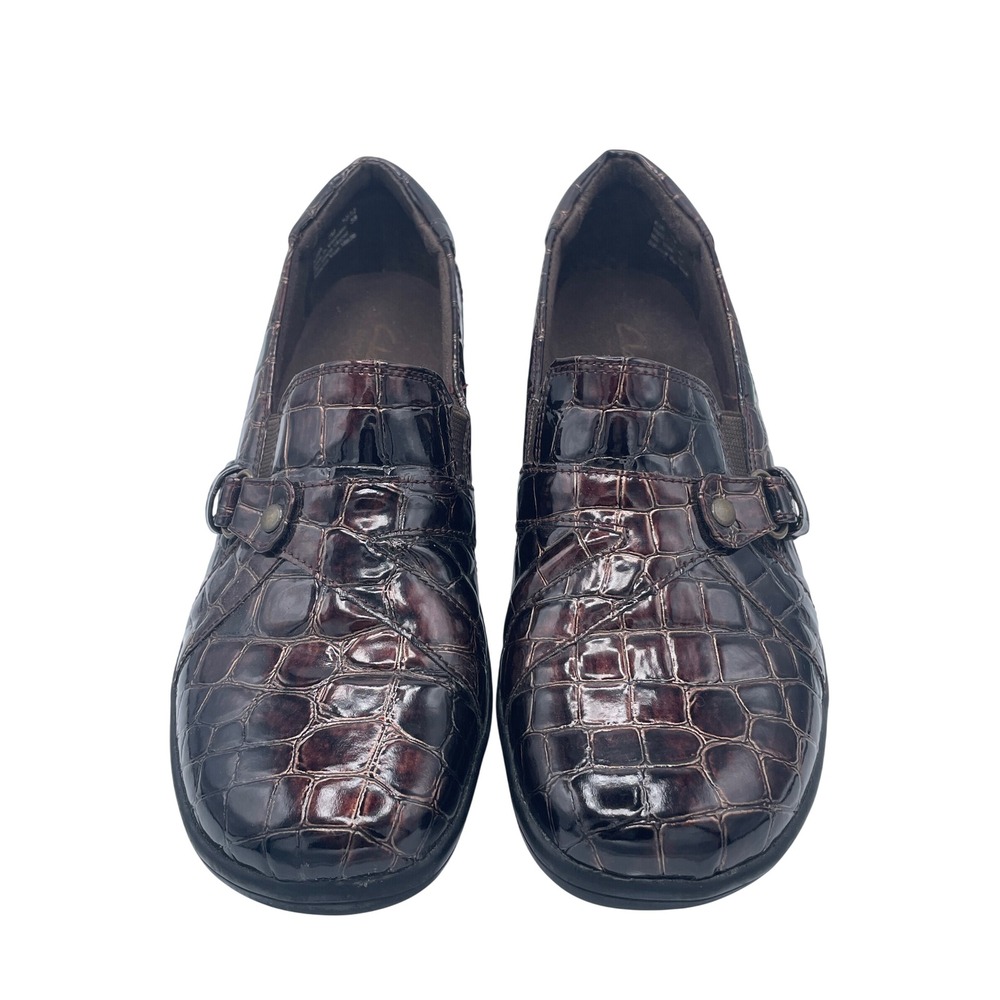 Clarks Bendables Croc Embossed Loafers Womens 7M Slip On Comfort Brown Buckle